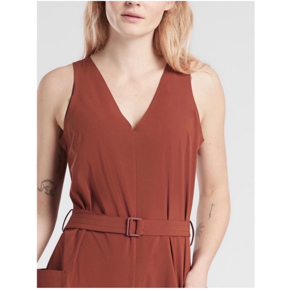 Athleta Sarasota Sleeveless Belted Jumpsuit in
Rust Red Size S - Picture 3 of 7